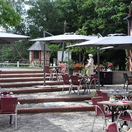 Hotel - Restaurant Le Moulin de Villiers Nouan-le-Fuzelier Exterior foto
