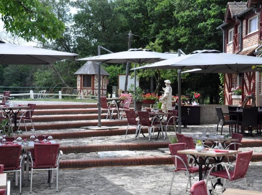 Hotel - Restaurant Le Moulin de Villiers Nouan-le-Fuzelier Exterior foto
