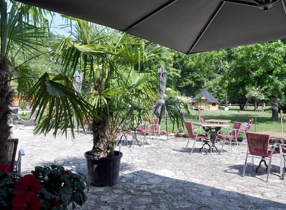 Hotel - Restaurant Le Moulin de Villiers Nouan-le-Fuzelier Exterior foto